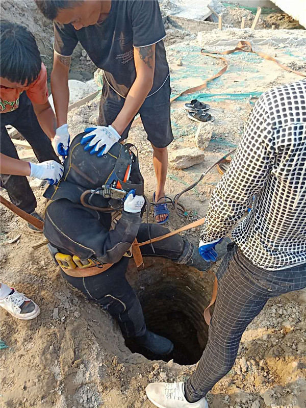 天津市政88pb水管道堵塞清理車施工